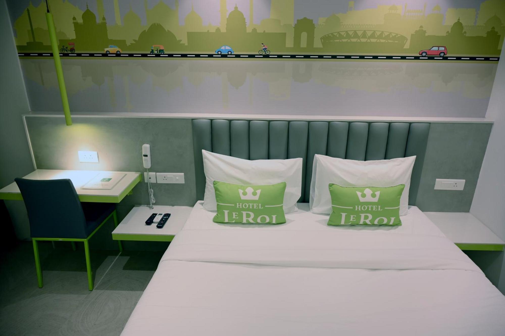 Hotel Le Roi Express Karol Bagh Delhi  Extérieur photo