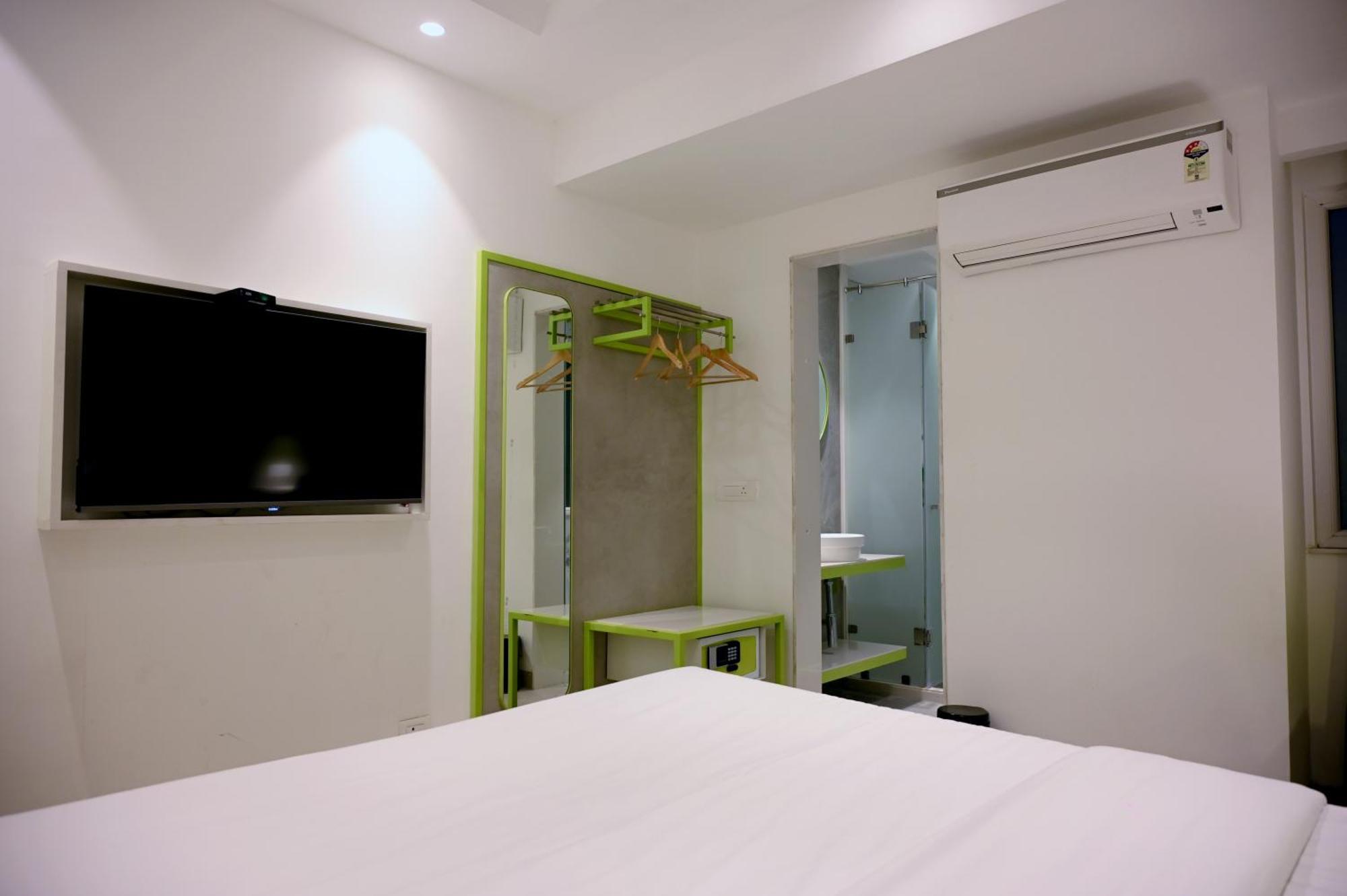 Hotel Le Roi Express Karol Bagh Delhi  Extérieur photo