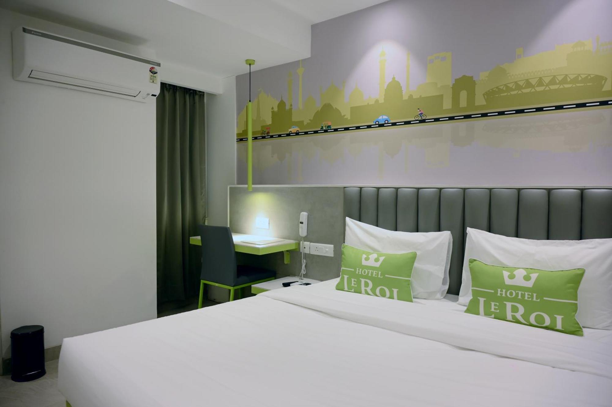 Hotel Le Roi Express Karol Bagh Delhi  Extérieur photo