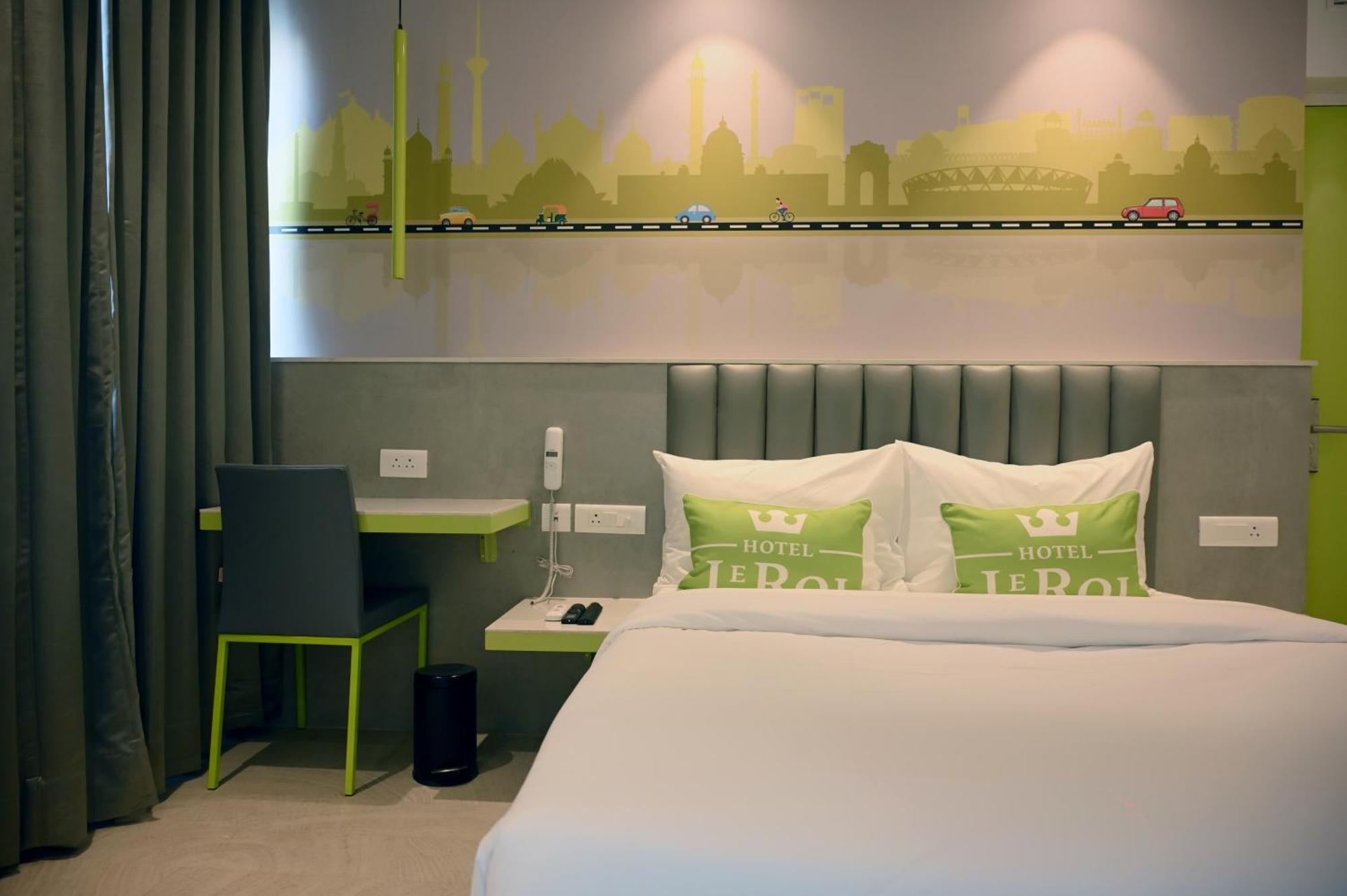 Hotel Le Roi Express Karol Bagh Delhi  Extérieur photo