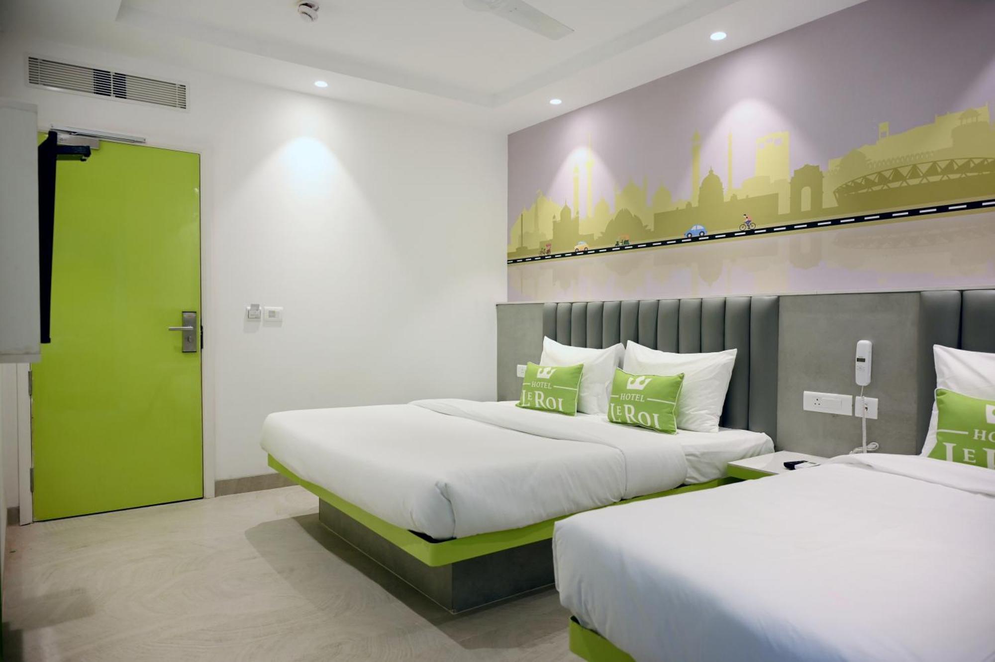 Hotel Le Roi Express Karol Bagh Delhi  Extérieur photo