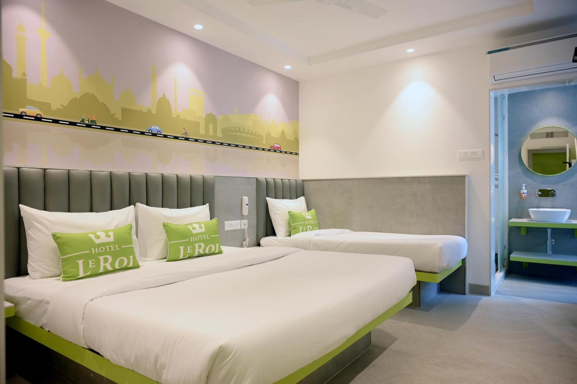 Hotel Le Roi Express Karol Bagh Delhi  Extérieur photo